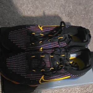 Nike Black and Purple Athletic Shoes